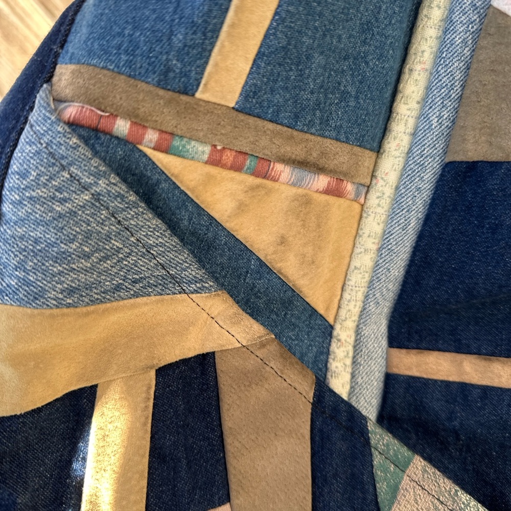 Vintage Patchwork Denim Jacket Size Medium - image 8